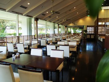 Okuma Private Beach & Resort