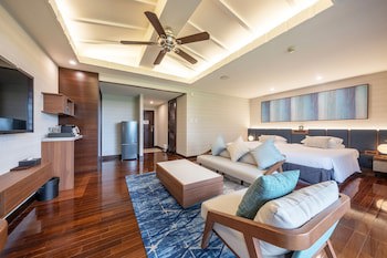 Okuma Private Beach & Resort
