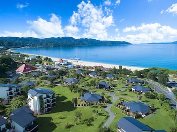 Okuma Private Beach & Resort