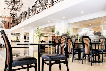 Las Palmas Hotel De Manila