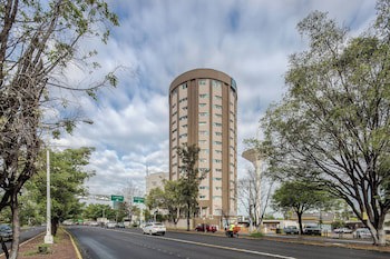 Ac Hotel By Marriott Guadalajara Expo