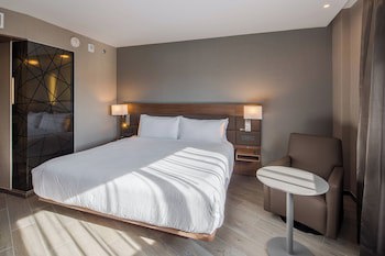 Ac Hotel By Marriott Guadalajara Expo