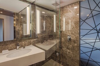 Ac Hotel By Marriott Guadalajara Expo
