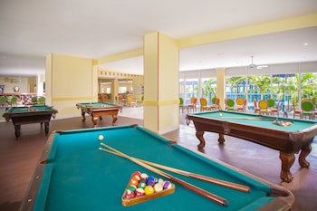 Breezes Resort & Spa All Inclusive, Bahamas - Adults Only