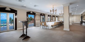 Breezes Resort & Spa All Inclusive, Bahamas - Adults Only