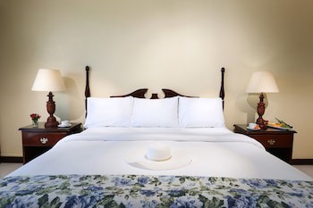 Breezes Resort & Spa All Inclusive, Bahamas - Adults Only