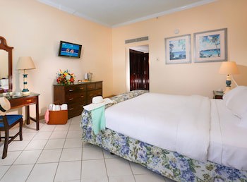 Breezes Resort & Spa All Inclusive, Bahamas - Adults Only