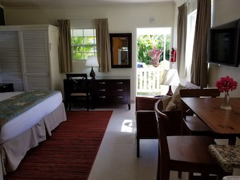 Blue Horizons Garden Resort