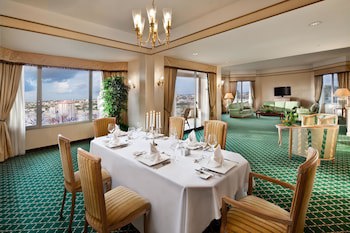 Hilton Yaounde