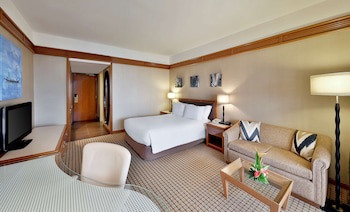 Hilton Yaounde