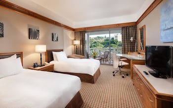 Hilton Yaounde