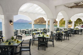 Tesoro Manzanillo All Inclusive