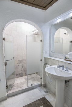 Tesoro Manzanillo All Inclusive