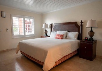 Company House Hotel