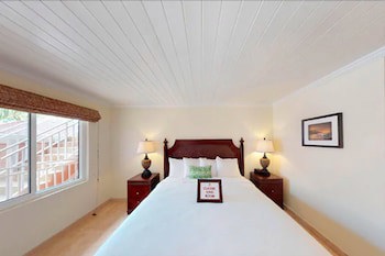 Company House Hotel