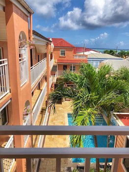 Company House Hotel