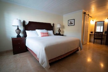 Company House Hotel