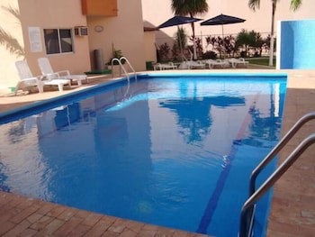 Grand Royal Lagoon
