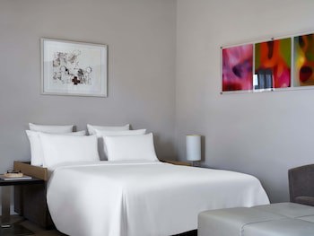 Novotel Athenes fotoğrafı