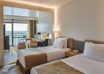 Holiday Inn Cairo Maadi by IHG galeri fotoğrafı
