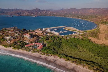 Margaritaville Beach Resort Playa Flamingo