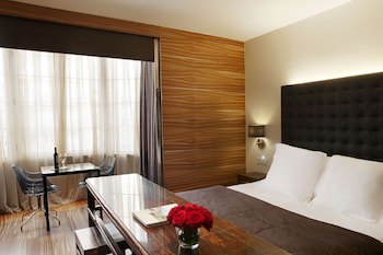 Gran Derby Suite Hotel