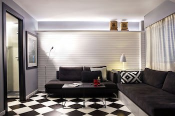 Gran Derby Suite Hotel