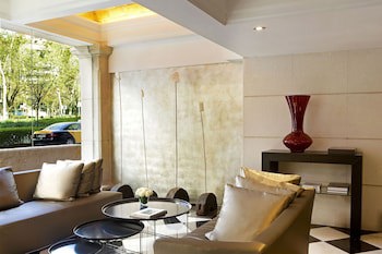 Gran Derby Suite Hotel