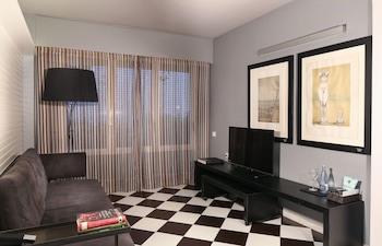Gran Derby Suite Hotel