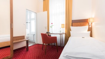 Hotel Furst Bismarck fotoğrafı