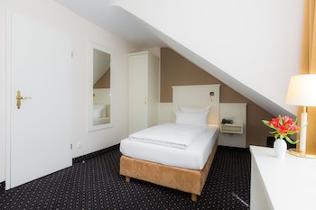 Hotel Furst Bismarck fotoğrafı