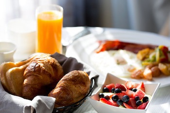 Crowne Plaza Maastricht, An Ihg Hotel