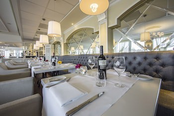 Crowne Plaza Maastricht, An Ihg Hotel