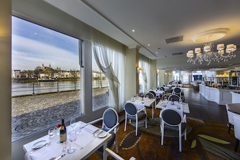 Crowne Plaza Maastricht, An Ihg Hotel