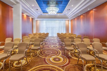 Crowne Plaza Maastricht, An Ihg Hotel