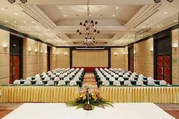 Centara Hotel Hat Yai