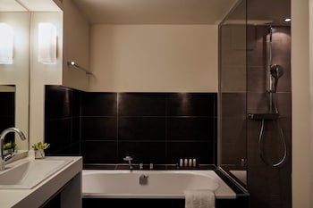 Hotel Indigo Dusseldorf by IHG galeri fotoğrafı