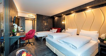 PLAZA Premium Parkhotel Neu-Ulm galeri fotoğrafı