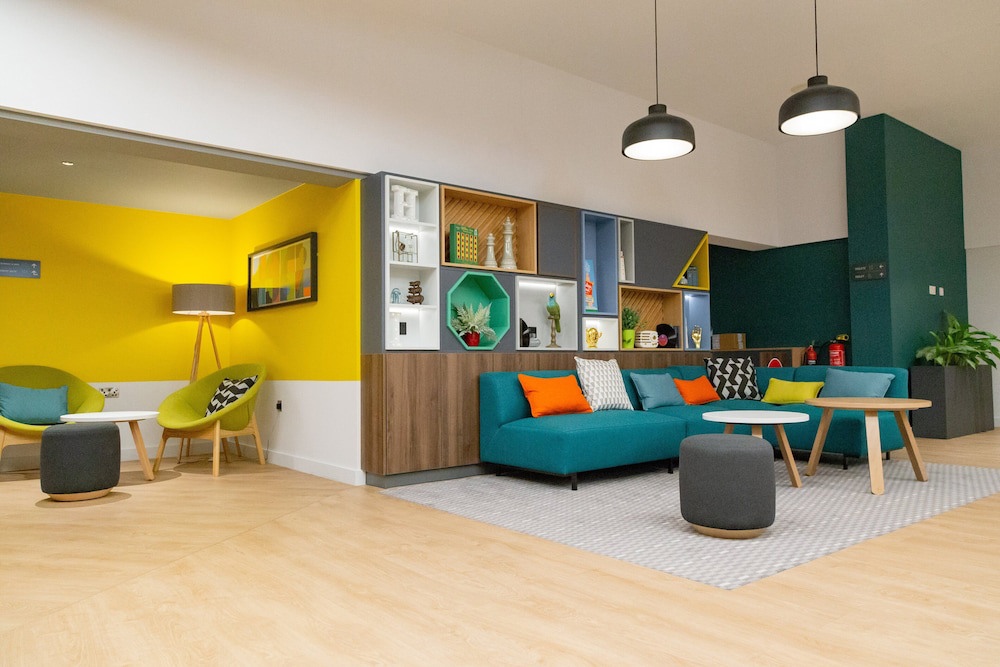 Holiday Inn NEWPORT by IHG