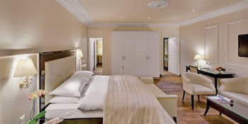 Grand Hotel Suisse Majestic, Autograph Collection