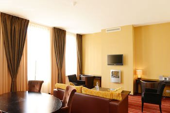 Amrath Grand Hotel De L Empereur