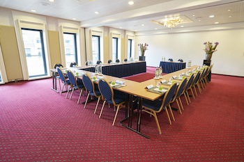 Amrath Grand Hotel De L Empereur