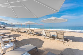Buenaventura Grand Hotel & Great Moments - All Inclusive