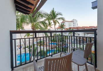 Buenaventura Grand Hotel & Great Moments - All Inclusive