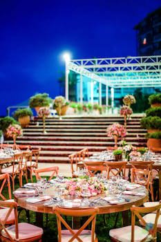 Al Bustan Hotel & Spa