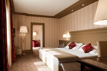 Hotel De La Paix