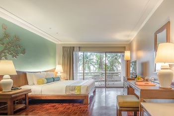 The Regent Cha Am Beach Resort - Adults Only