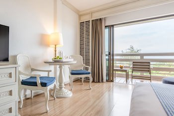 The Regent Cha Am Beach Resort - Adults Only