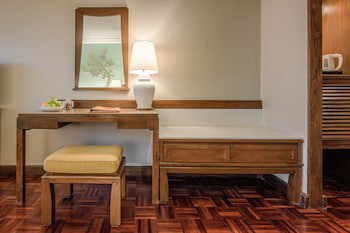 The Regent Cha Am Beach Resort - Adults Only