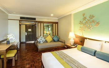 The Regent Cha Am Beach Resort - Adults Only
